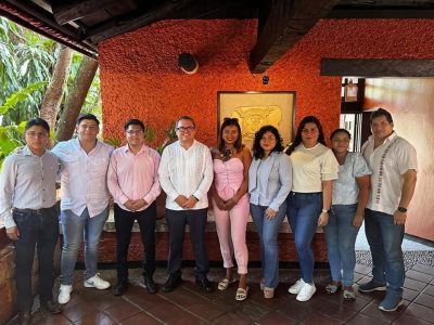 Realiza el rector de la UNACH Oswaldo Chacón Rojas una intensa gira de trabajo en Palenque y Catazajá