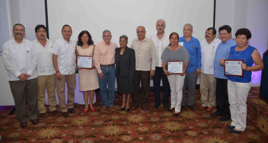 Celebran UNACH y Secretaría del Campo el Día del Veterinario