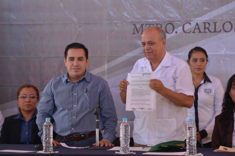 Convoca el Rector Carlos Eugenio Ruiz Hernández a los jóvenes a extender sus estudios a niveles de posgrado