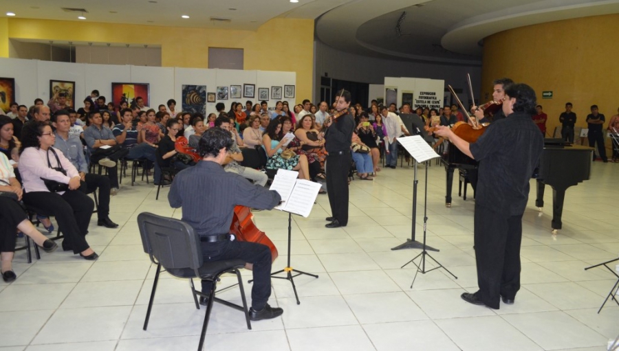 Presenta la Orquesta de Cámara del Soconusco el Concierto de Primavera en el Planetario del Colegio de Bachilleres