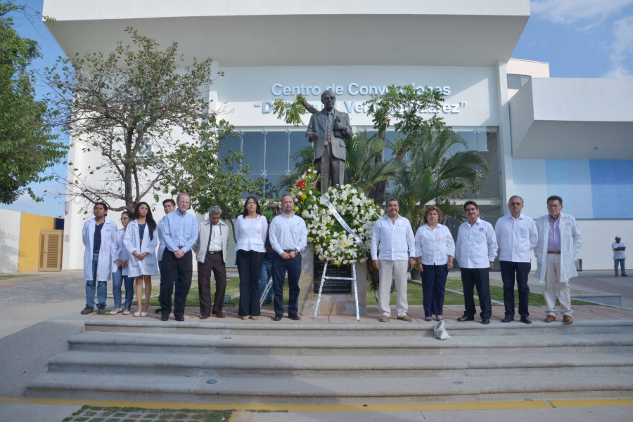 Evocan en la UNACH el legado histórico del Doctor Manuel Velasco Suárez en el XIII aniversario de su muerte