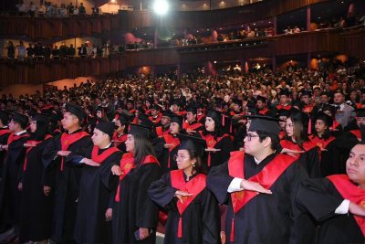 Celebra UNACH graduación de la generación 2020-2025 de la Licenciatura en Derecho