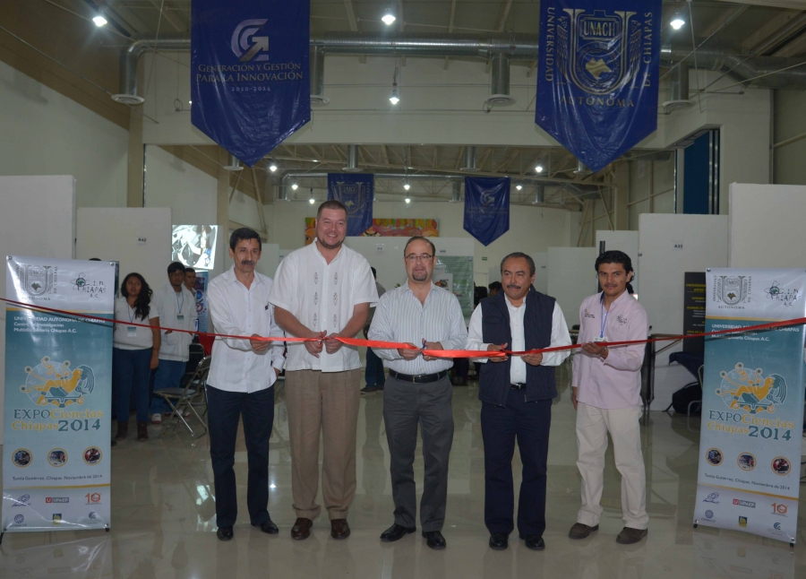 Recibe UNACH a los participantes de la Expo Ciencias Chiapas 2014