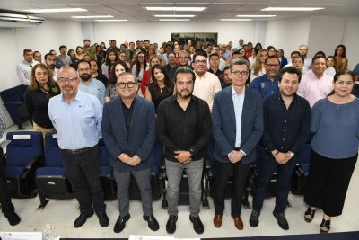 Presenta UNACH el Programa de Estudios Políticos y de Opinión Pública