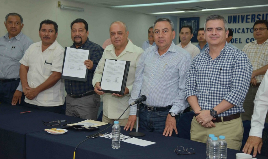 Firman Administración Central de la UNACH y Sindicato de Trabajadores Administrativos Contrato Colectivo 2015
