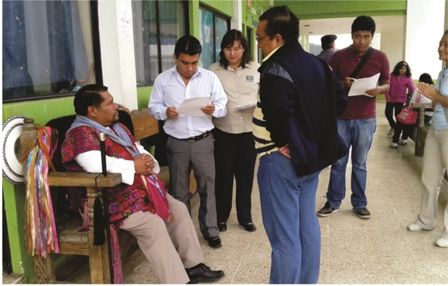 Realizan docentes y alumnos de la UNACH diagnóstico sobre Derechos Humanos en grupos vulnerables de Zinacantán