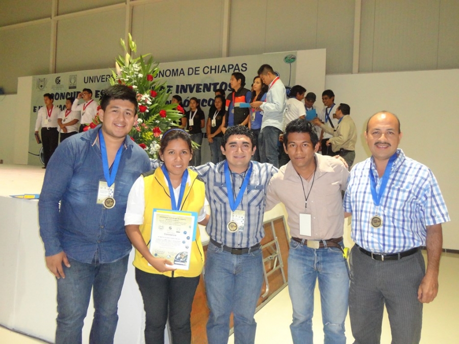 Reconoce UNACH el talento de los próximos científicos de Chiapas