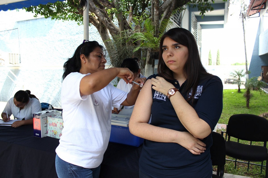  UNACH y Secretaría de Salud ponen marcha campaña de vacunación