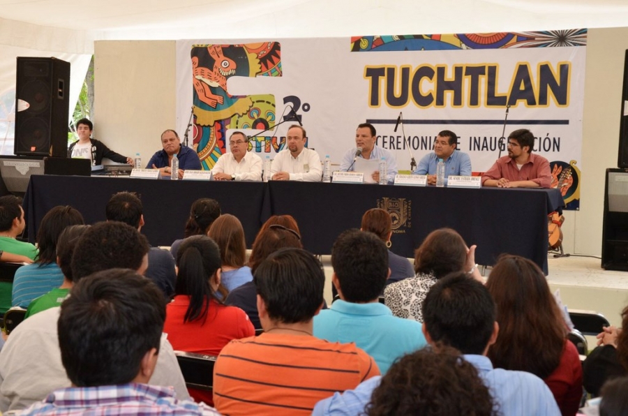 Coinciden la academia, las artes y el deporte en el Segundo Festival Cultural Universitario Tuchtlán