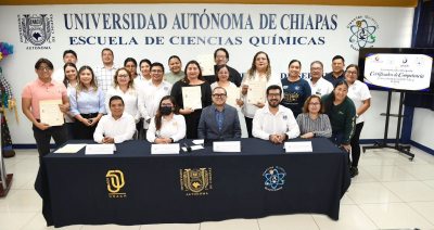 Fortalecen docentes de la UNACH sus competencias profesionales mediante certificaciones CONOCER