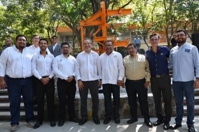 Inauguran Árbol de Conexiones en la Facultad de Arquitectura de la UNACH