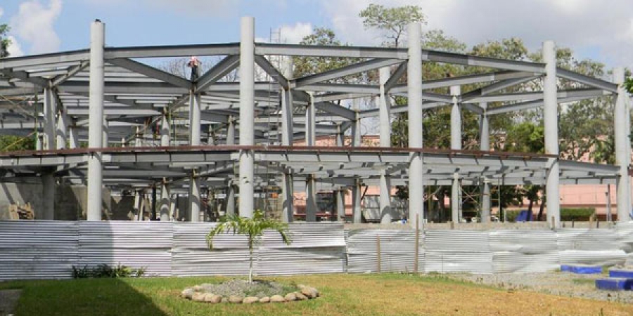 Avanza Construcción de la Torre de las Ciencias de la Salud en Tapachula