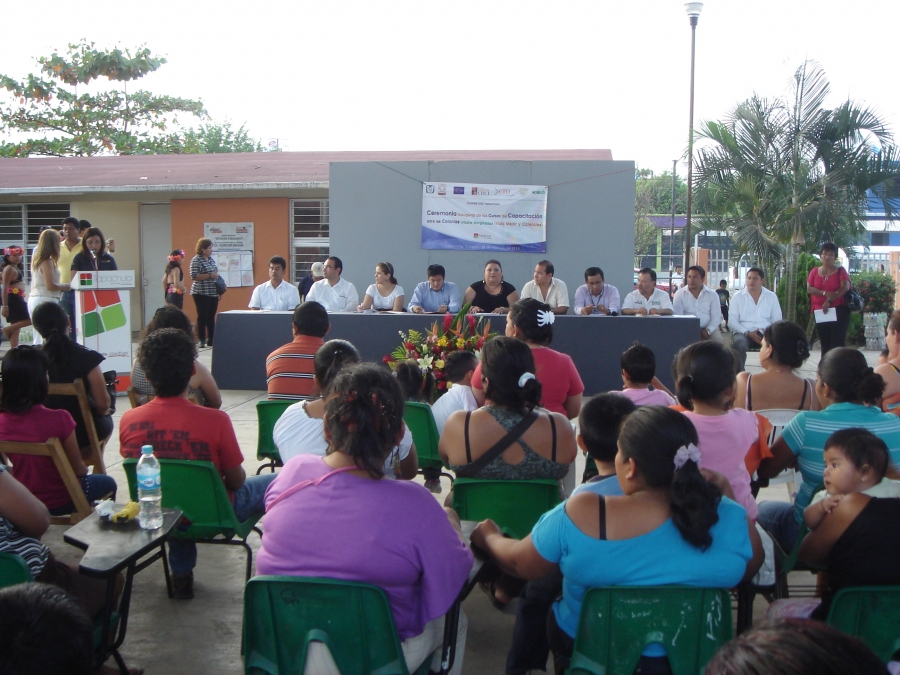 Inicia UNACH programa de capacitación a grupos vulnerables en Tapachula