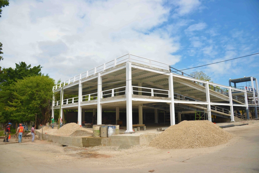 Comenzará a funcionar en breve Estacionamiento Universitario que se construye en el Campus I de la UNACH