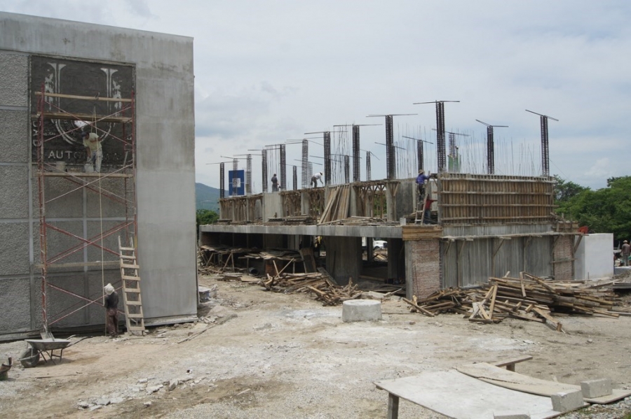 Avanza construcción de segunda etapa de Ciudad Universitaria de la UNACH
