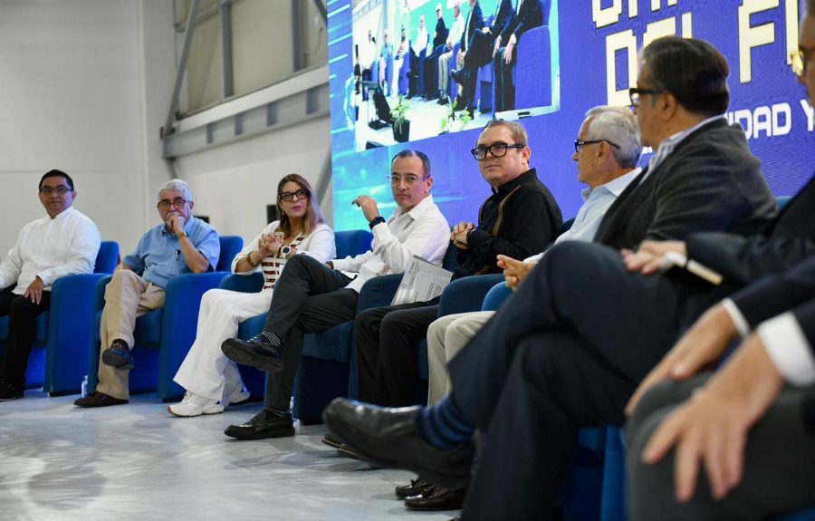 Se realiz&oacute; el foro educativo &ldquo;La universidad del futuro: UNACH 2050&rdquo;