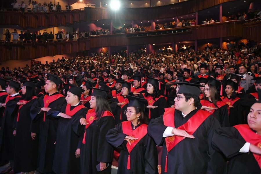 Celebra UNACH graduación de la generación 2020-2025 de la Licenciatura en Derecho