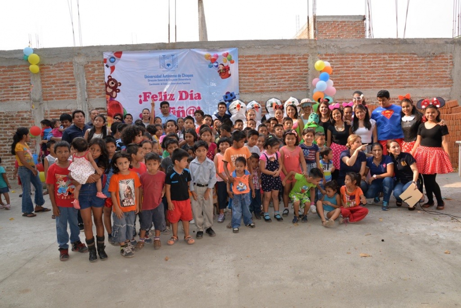 Celebra UNACH a las niñas y niños de Chiapas a través de una serie de actos