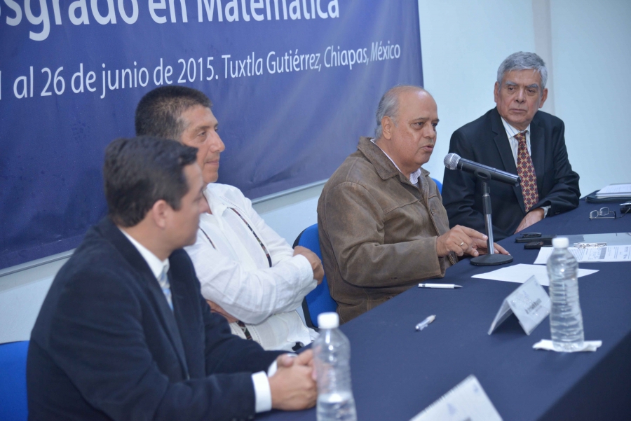 Participan docentes centroamericanos en curso especializado en Matemática organizado por el CEMAFIT-UNACH