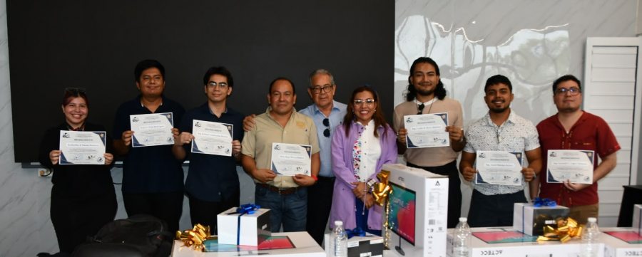 Desarrollan egresados y estudiante de la UNACH sitios web y aplicaciones móviles para la Cruz Roja y el Cuerpo de Bomberos de Tapachula
