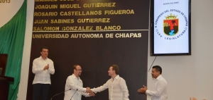 Destacan diputados, funcionarios y ex rectores el aporte de la UNACH a lo largo de cuatro décadas