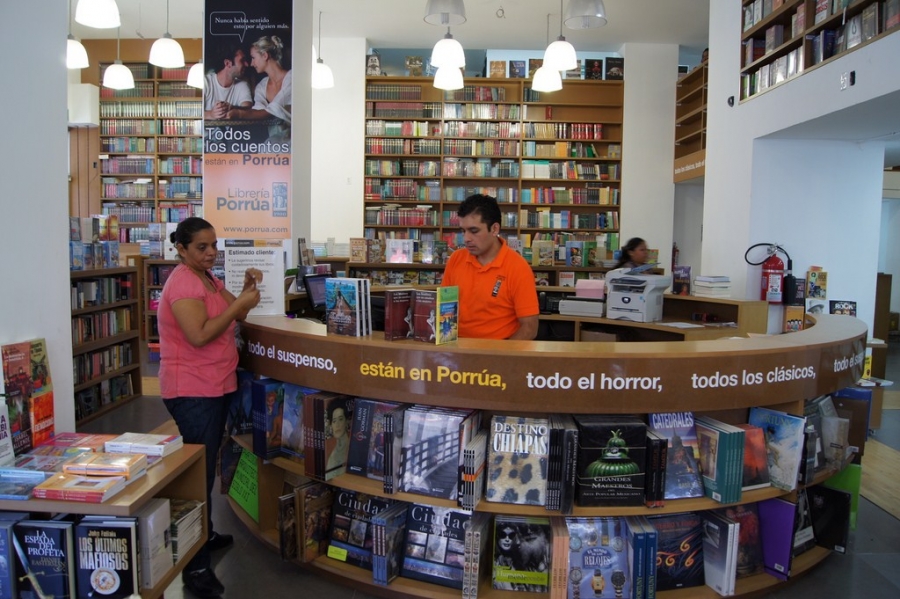 Ofrece Librería Porrúa-UNACH descuentos en la compra de material bibliográfico