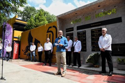 Reconocen a distinguidos unachenses de la Facultad de Medicina Veterinaria y Zootecnia