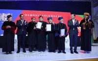 Entrega la Benemérita UNACH el Doctorado Honoris Causa a Javier Espinosa Mandujano, Carlos Alberto Navarrete Cáceres y Antonio García de León y Griego