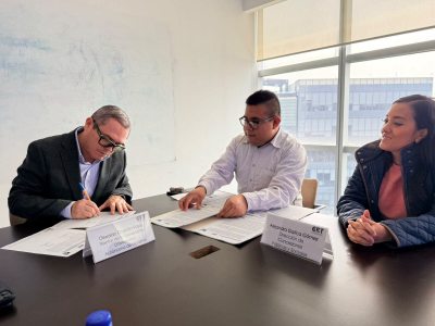 UNACH hace historia con la autorización para operar una nueva estación de radio en Arriaga