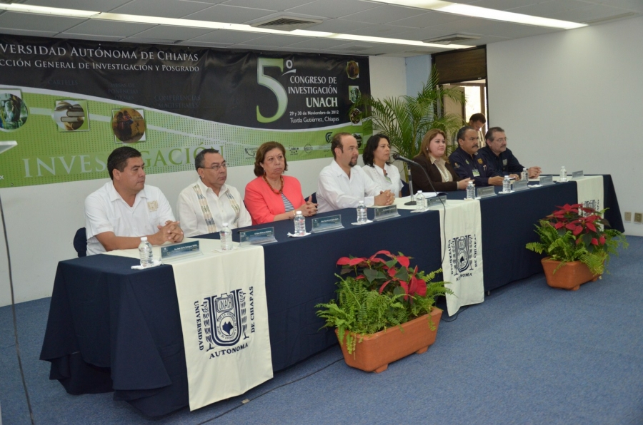 Presentes académicos de Europa, Sudamérica y México en Congreso de Investigación UNACH 2012